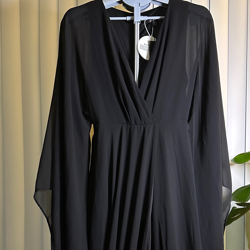 NEW Boohoo Chiffon Black Wrap Cape Sleeve Maxi Dress - Picture 9 of 14
